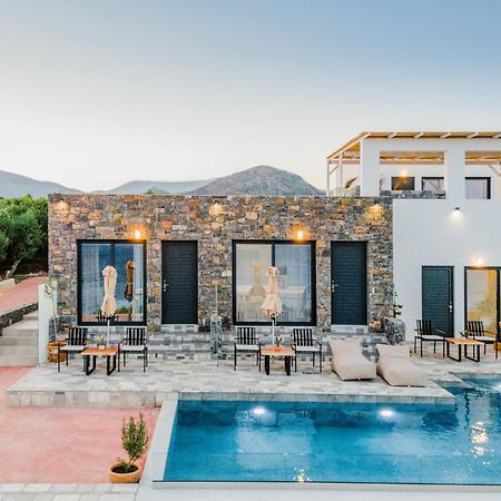 Plakakia Luxury Apartments Makrýgialos 외부 사진