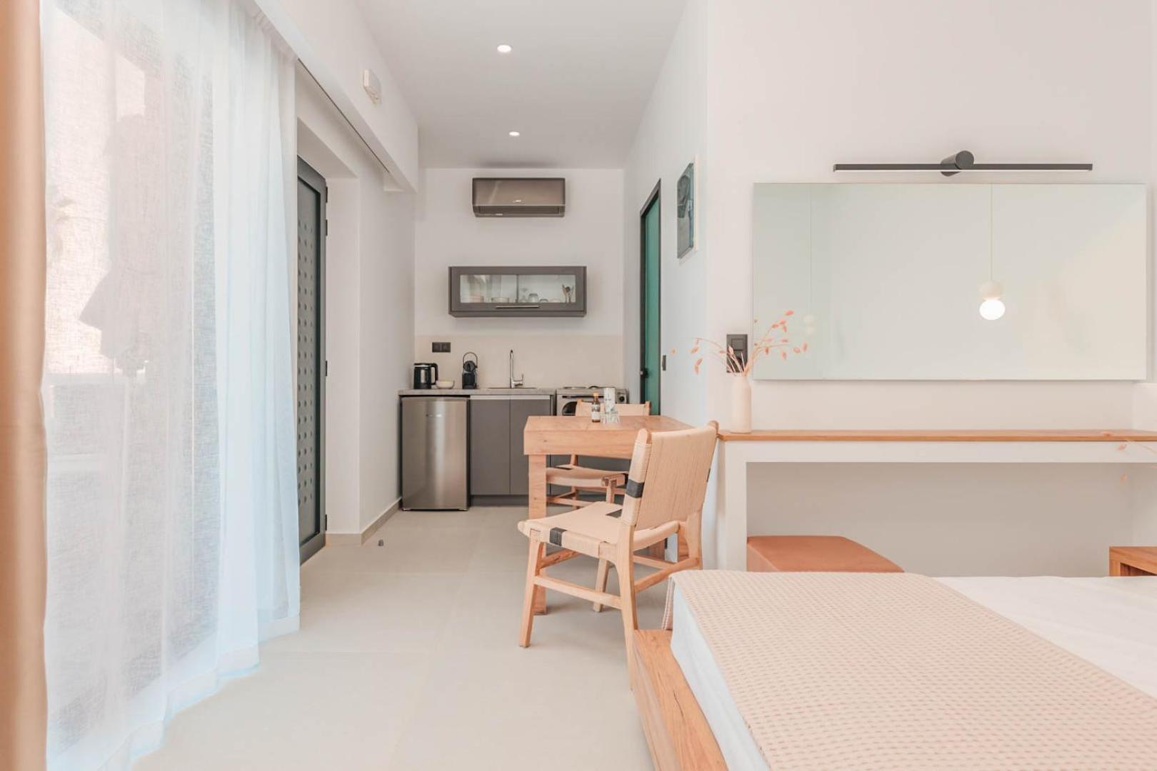 Plakakia Luxury Apartments Makrýgialos 외부 사진