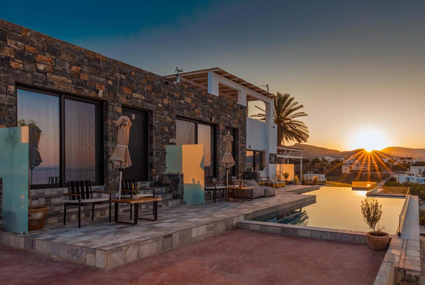 Plakakia Luxury Apartments Makrýgialos 외부 사진